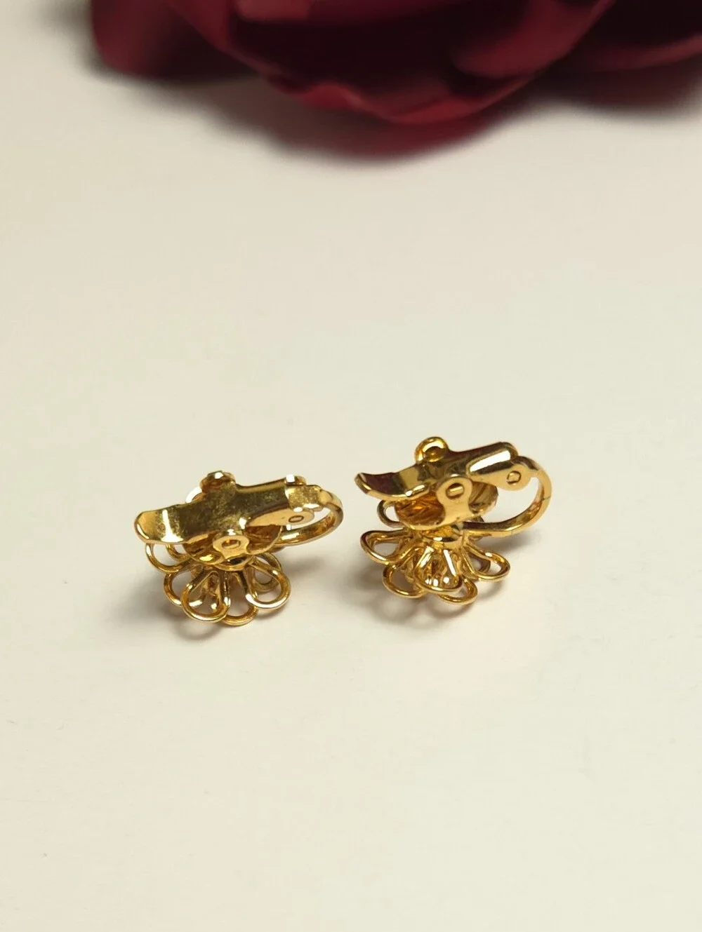 Vintage Gold Plated Open Petal Flower Earrings Clip on Dainty Earrings